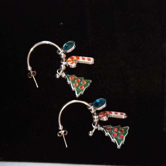 December Willabee&Ward Charm Bracelet - Picture 9 of 10